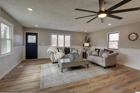 Tiny photo for 1183 E 1330th St St, Quincy, IL 62305 (MLS # 12570829)