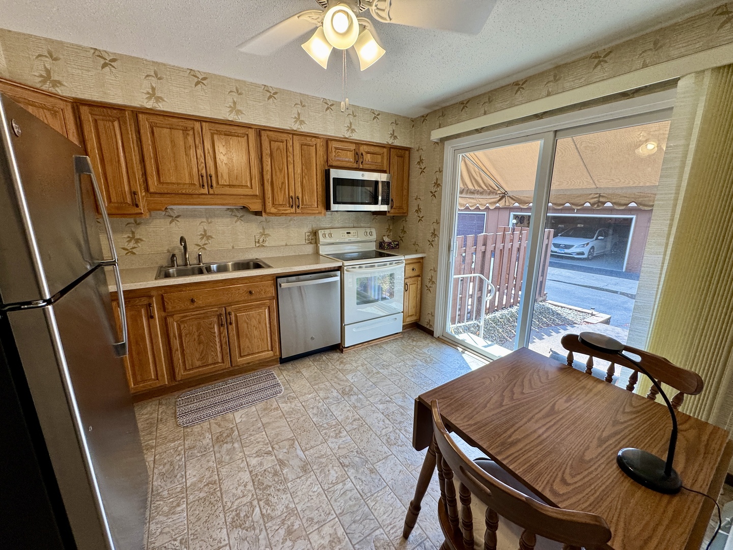 1004 Innsbruck Lane 1004