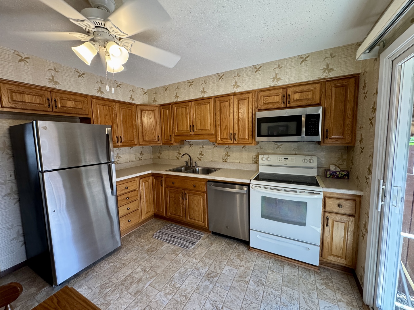 1004 Innsbruck Lane 1004