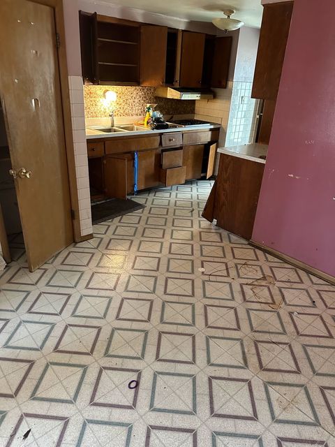 Tiny photo for 15439 University Avenue, Dolton, IL 60419 (MLS # 12430259)