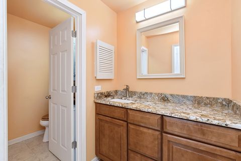 Tiny photo for 16W540 Lake Drive #9-104, Willowbrook, IL 60527 (MLS # 12467042)