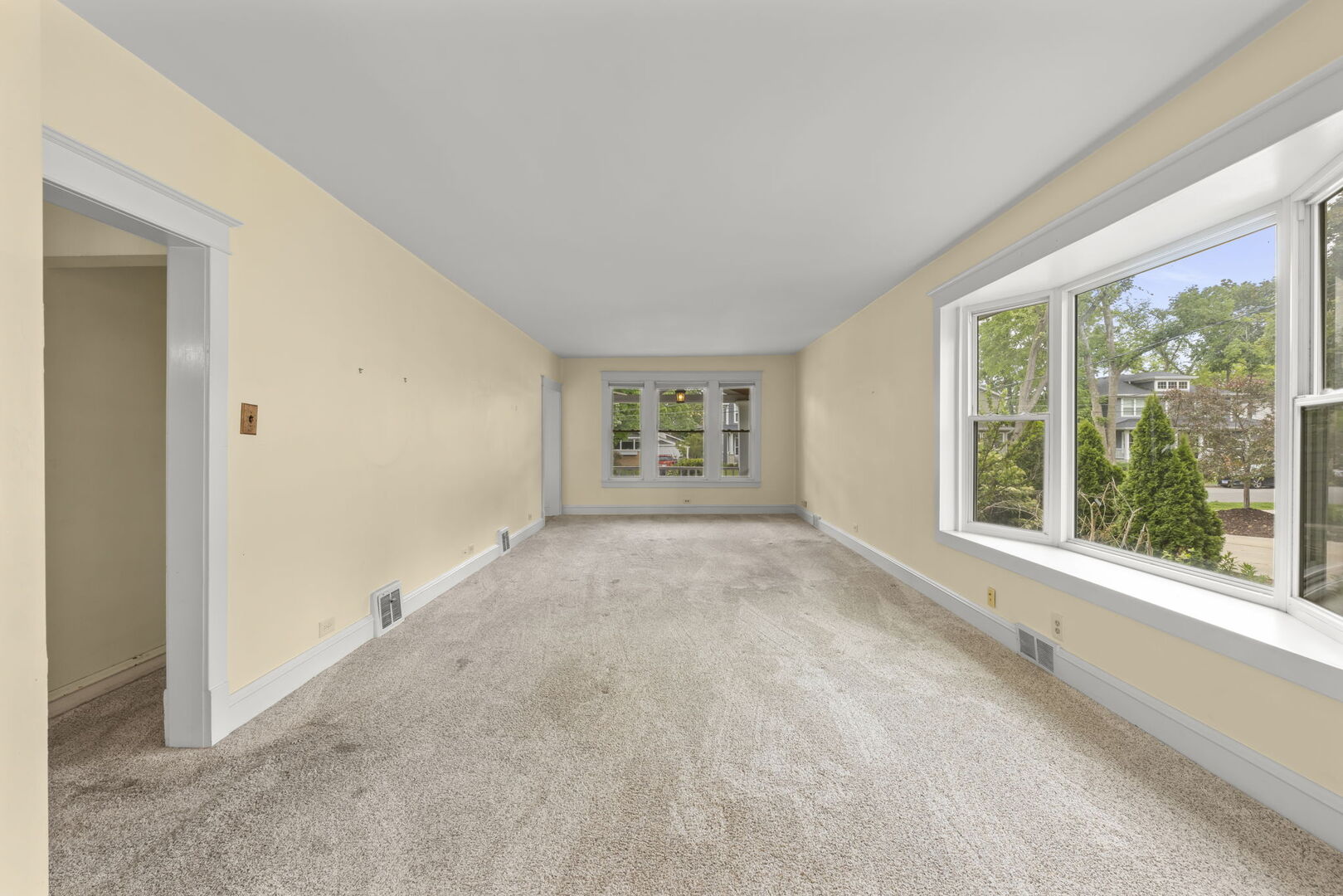 506 Carleton Avenue