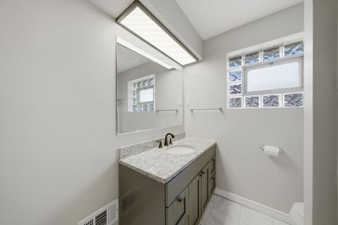 Tiny photo for 7506 Kilbourn Avenue, Skokie, IL 60076 (MLS # 12661588)