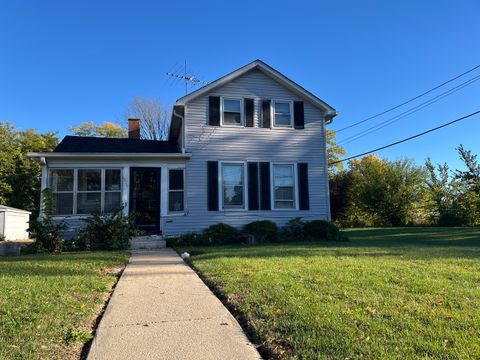 Photo of 320 Claim Street, Aurora, IL 60505 (MLS # 12498953)