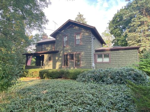 Tiny photo for 216 N Batavia Avenue, Batavia, IL 60510 (MLS # 12478336)