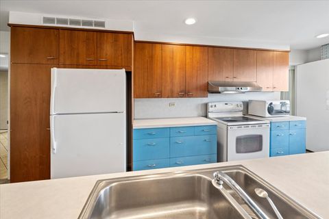 Tiny photo for 1730 W Galena Boulevard #402E, Aurora, IL 60506 (MLS # 12472922)