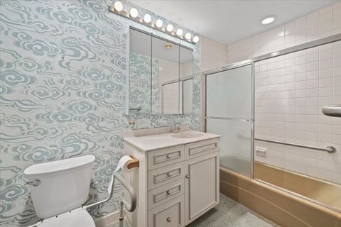 Tiny photo for 1730 W Galena Boulevard #402E, Aurora, IL 60506 (MLS # 12472922)