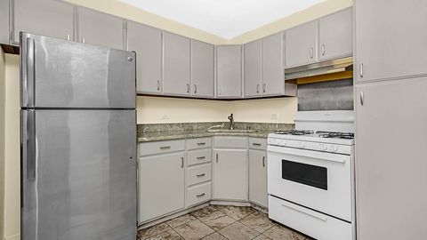 Tiny photo for 400 E RANDOLPH Street #3321, Chicago, IL 60601 (MLS # 12375186)