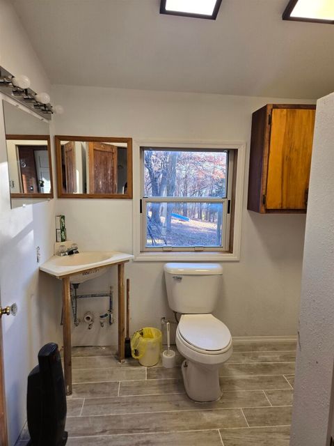 Tiny photo for 930 42nd Street, New Boston, IL 61272 (MLS # 100000086)