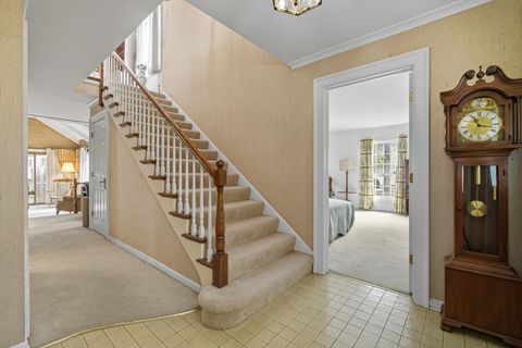 Tiny photo for 5 Court of Bucks County, Lincolnshire, IL 60069 (MLS # 12466549)