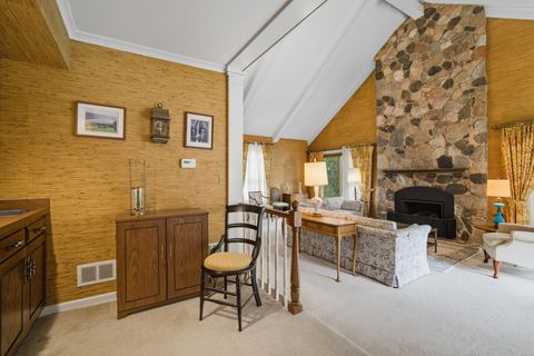 Tiny photo for 5 Court of Bucks County, Lincolnshire, IL 60069 (MLS # 12466549)