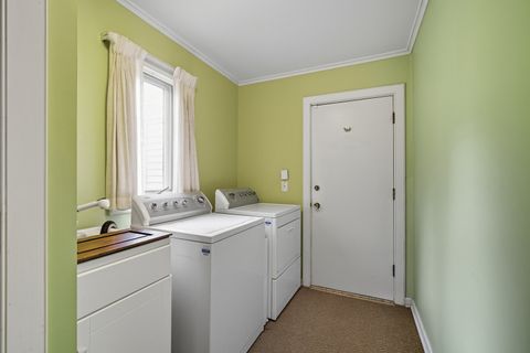 Tiny photo for 5 Court of Bucks County, Lincolnshire, IL 60069 (MLS # 12466549)