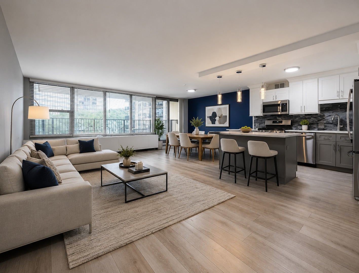 400 E Randolph Street 825