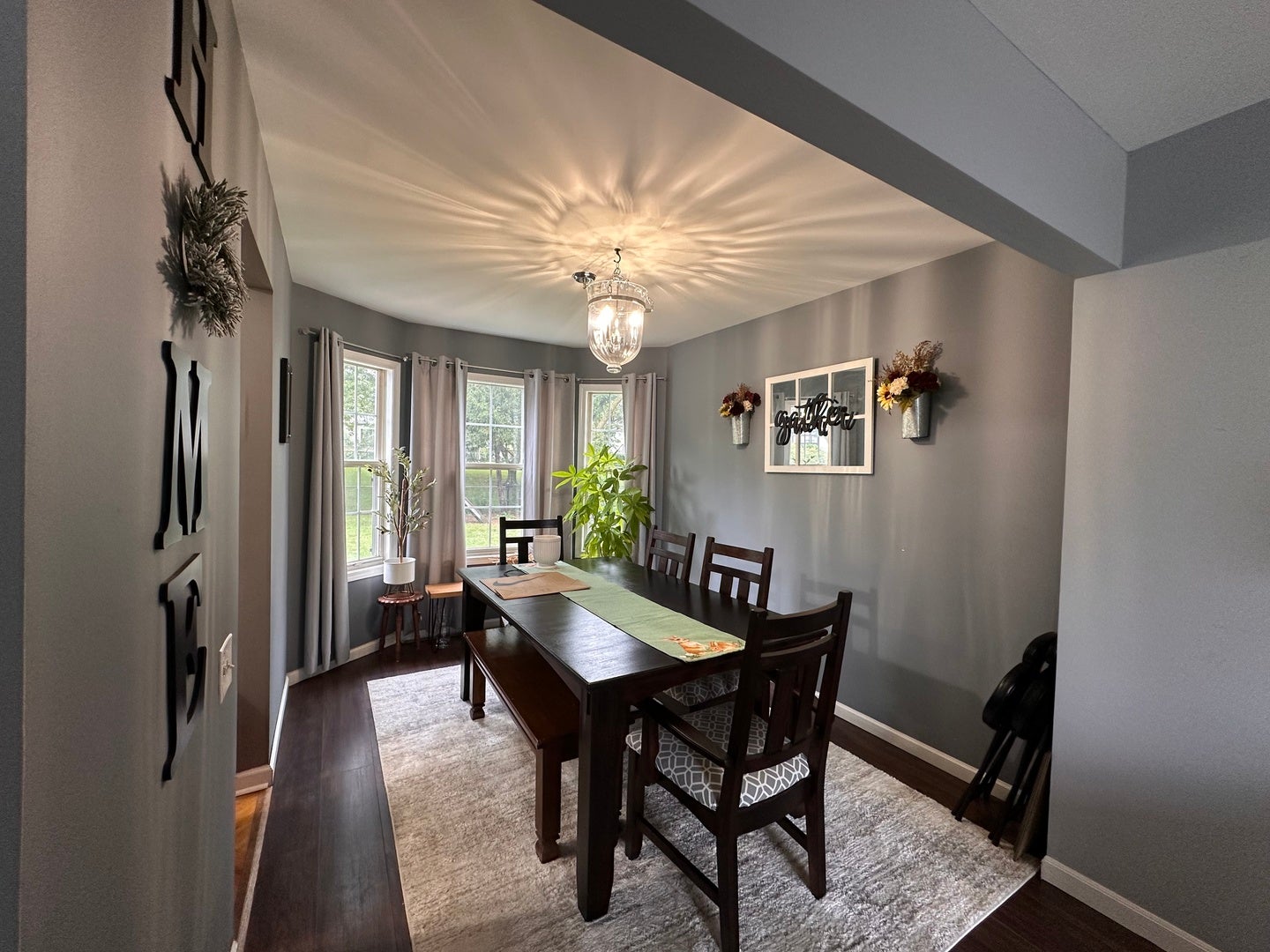 1381 Glacier Parkway