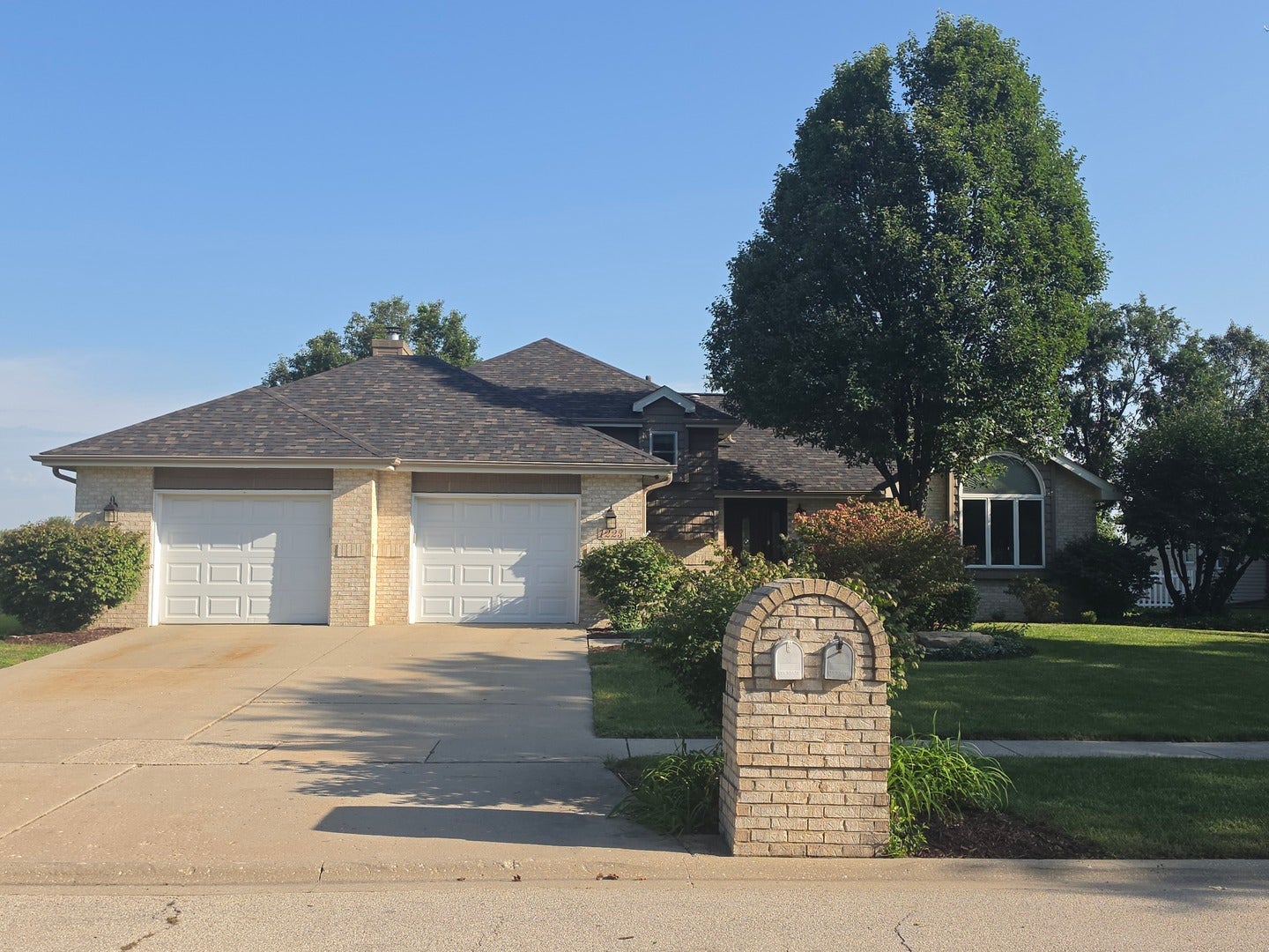 1223 Wales Court