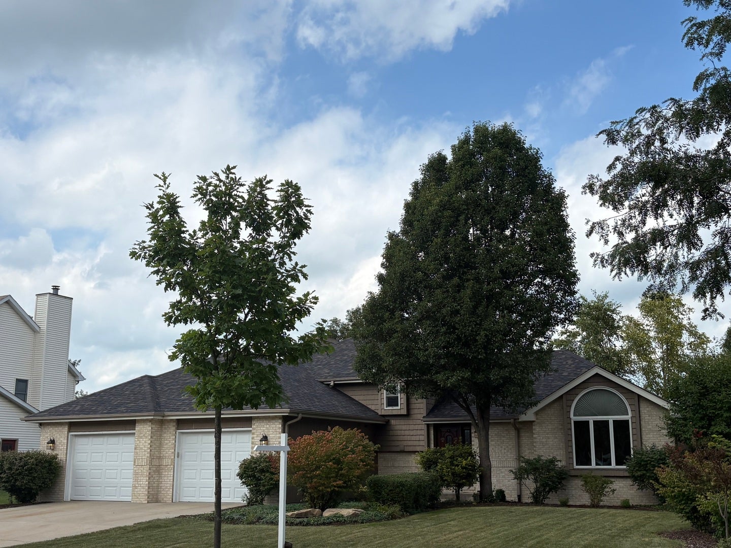 1223 Wales Court
