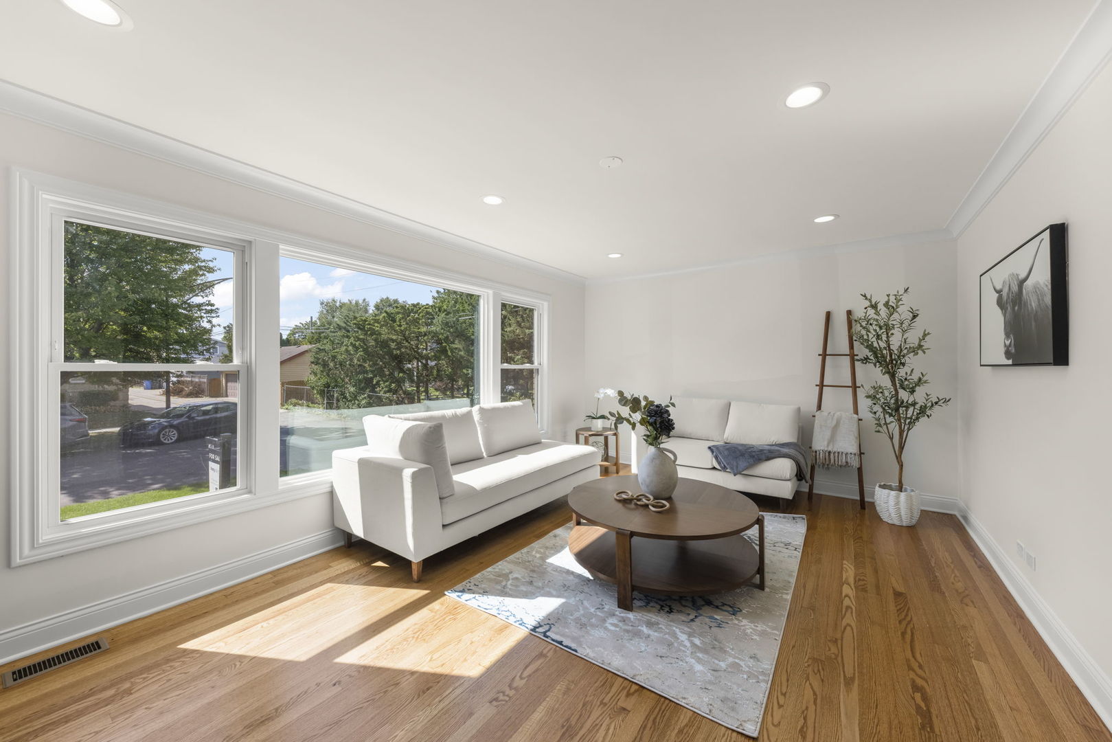 6524 W Highland Avenue