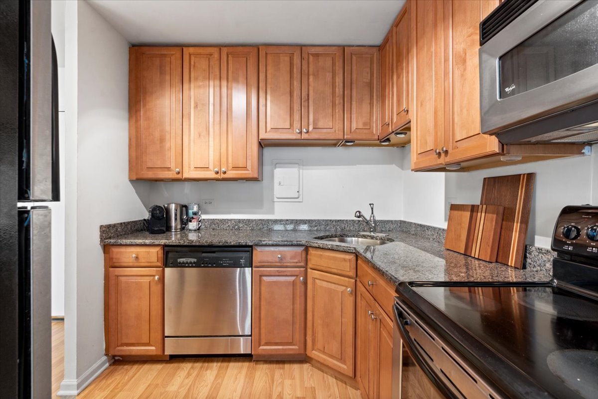 1419 N State Parkway 603