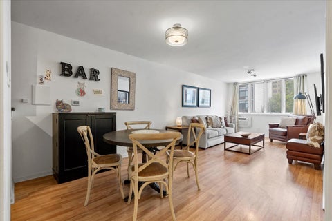 Tiny photo for 1419 N State Parkway #603, Chicago, IL 60610 (MLS # 12771286)