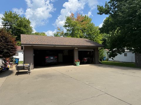 Tiny photo for 218 W 1st Street, Spring Valley, IL 61362 (MLS # 12445483)