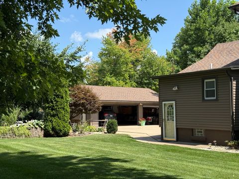 Tiny photo for 218 W 1st Street, Spring Valley, IL 61362 (MLS # 12445483)
