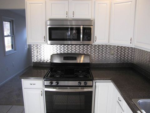 Tiny photo for 1212 E Pennsylvania Avenue, Urbana, IL 61801 (MLS # 12590932)