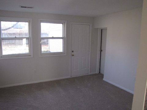 Tiny photo for 1212 E Pennsylvania Avenue, Urbana, IL 61801 (MLS # 12590932)