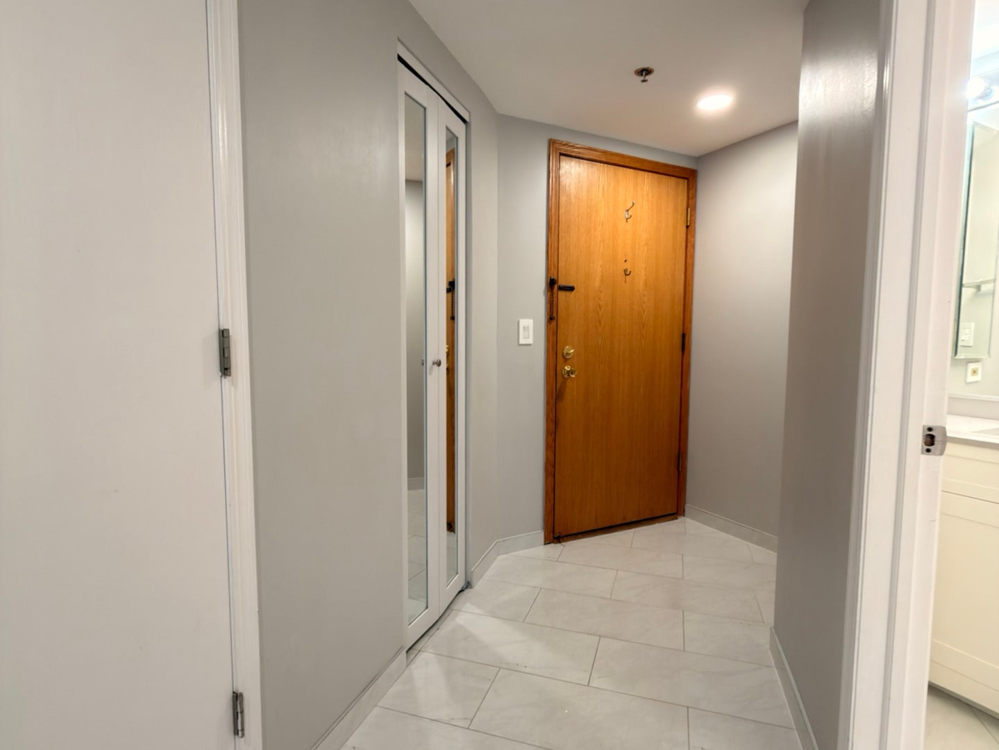 1653 River Street 306