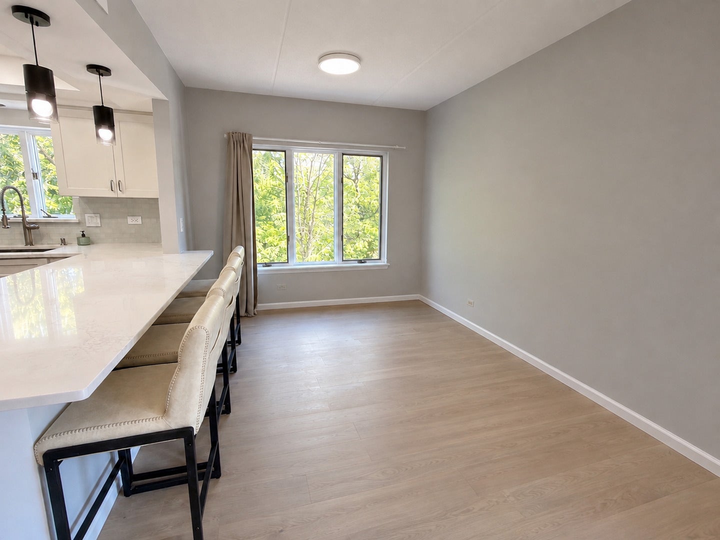 1653 River Street 306