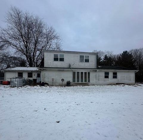 Tiny photo for 8S436 Barnes Road, Aurora, IL 60506 (MLS # 12560614)