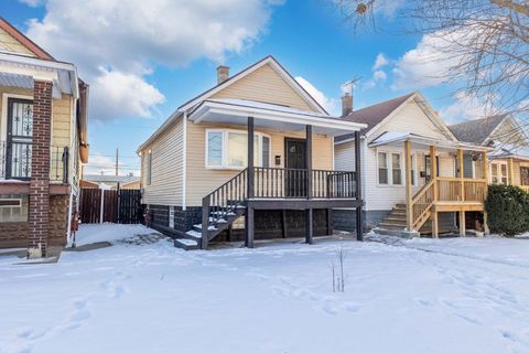 Tiny photo for 2623 E 109th Street, Chicago, IL 60617 (MLS # 12550214)