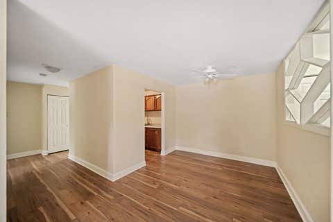 Tiny photo for 1065 Valley Lane #208, Hoffman Estates, IL 60169 (MLS # 12736941)