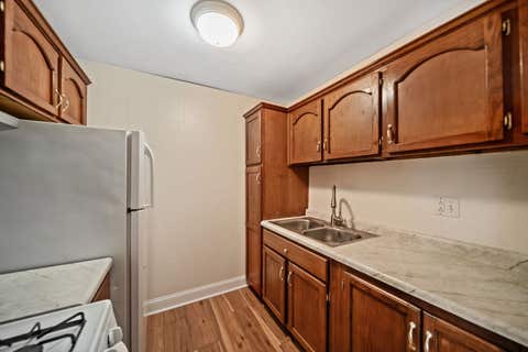 Tiny photo for 1065 Valley Lane #208, Hoffman Estates, IL 60169 (MLS # 12736941)