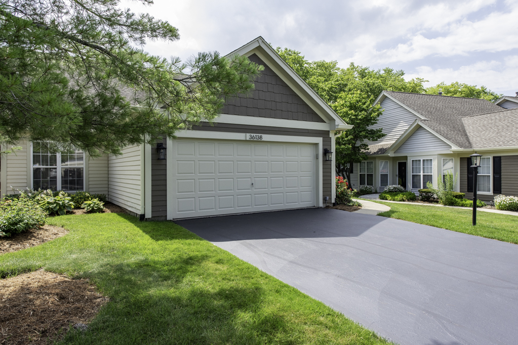 36138 N Springbrook Lane 36138