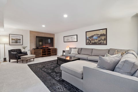 Tiny photo for 2804 W Rascher Avenue, Chicago, IL 60625 (MLS # 12703477)