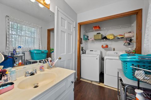 Tiny photo for 820 Derby Course, St. Charles, IL 60174 (MLS # 12434899)