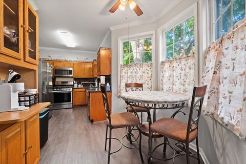 Tiny photo for 820 Derby Course, St. Charles, IL 60174 (MLS # 12434899)