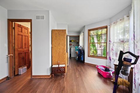 Tiny photo for 820 Derby Course, St. Charles, IL 60174 (MLS # 12434899)