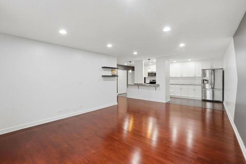 Tiny photo for 190 S Wood Dale Road #200, Wood Dale, IL 60191 (MLS # 12553998)