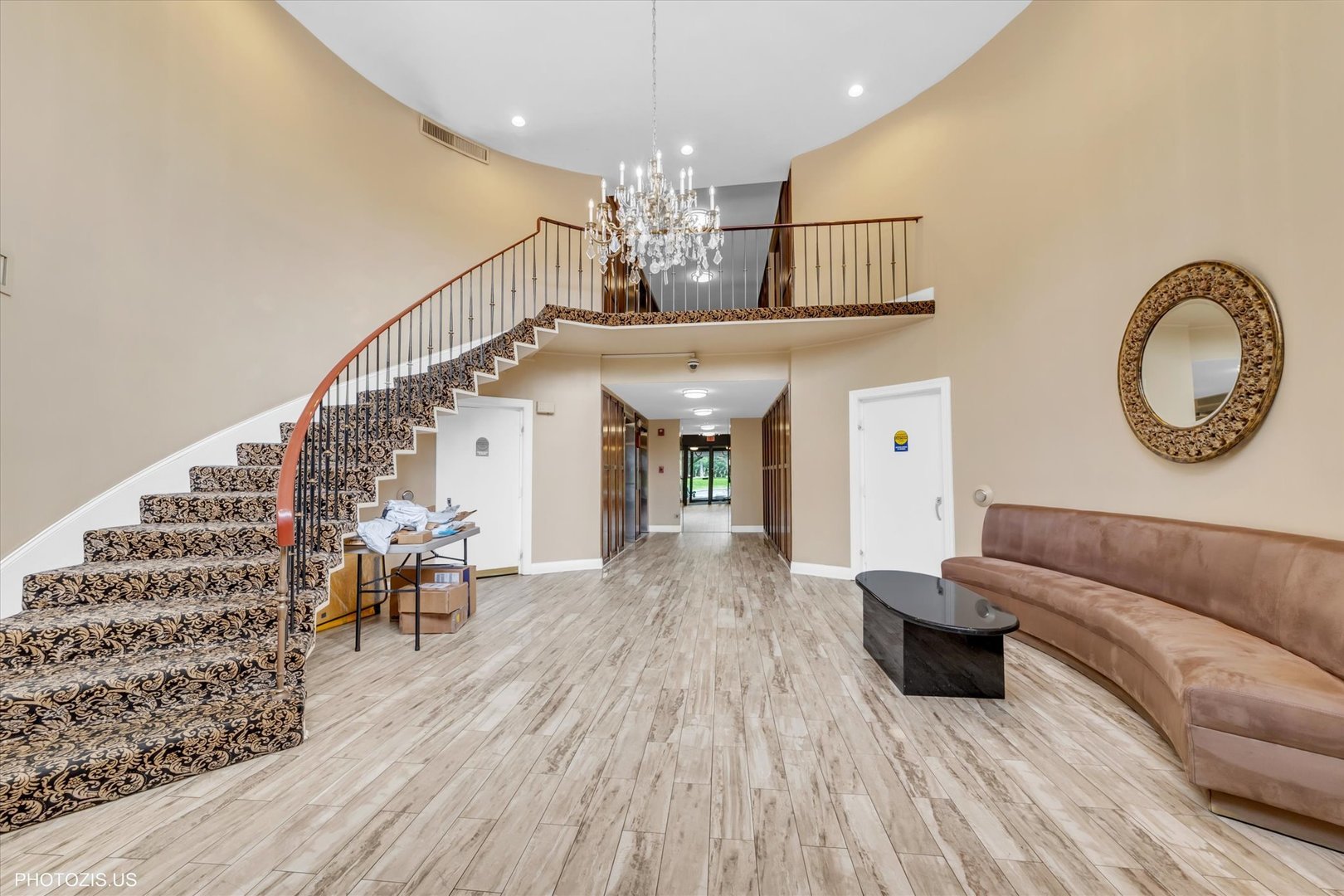 190 S Wood Dale Road 200