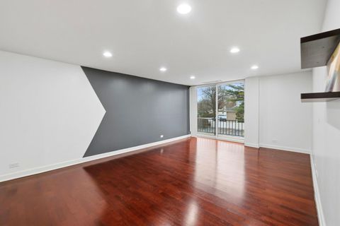 Tiny photo for 190 S Wood Dale Road #200, Wood Dale, IL 60191 (MLS # 12553998)