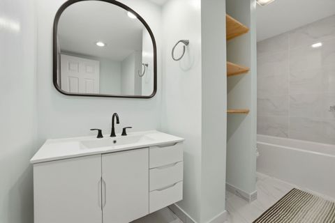 Tiny photo for 190 S Wood Dale Road #200, Wood Dale, IL 60191 (MLS # 12553998)