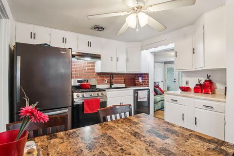 Tiny photo for 4552 W 89th Street, Hometown, IL 60456 (MLS # 12600913)