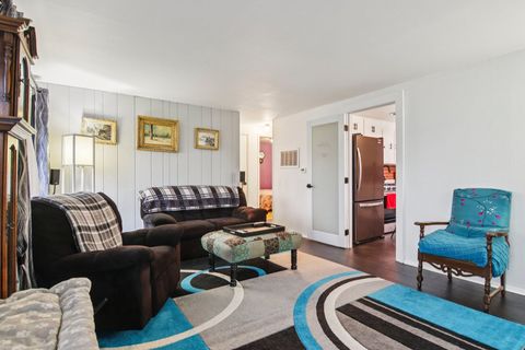 Tiny photo for 4552 W 89th Street, Hometown, IL 60456 (MLS # 12600913)