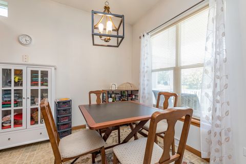 Tiny photo for 109 Hunter Court, Grayslake, IL 60030 (MLS # 12647021)