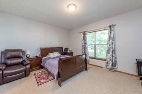 Tiny photo for 109 Hunter Court, Grayslake, IL 60030 (MLS # 12647021)