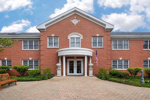 Photo of 1234 Depot Street #106, Glenview, IL 60025 (MLS # 12635538)