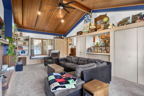 Tiny photo for 1334 7th Street NW, Clinton, IA 52372 (MLS # 12607252)