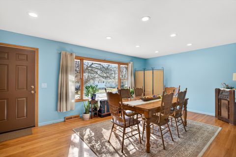 Tiny photo for 1334 7th Street NW, Clinton, IA 52372 (MLS # 12607252)