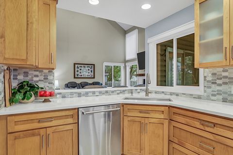 Tiny photo for 6183 OLD FARM Lane, Gurnee, IL 60031 (MLS # 12501384)